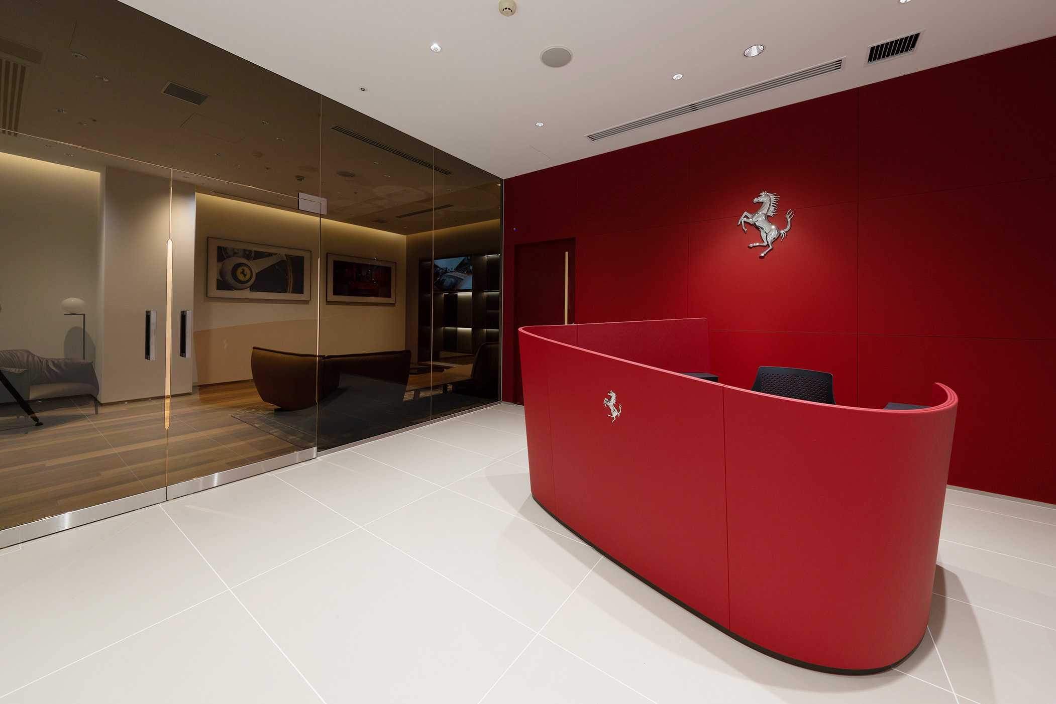 フェラーリ東京ベイサイド