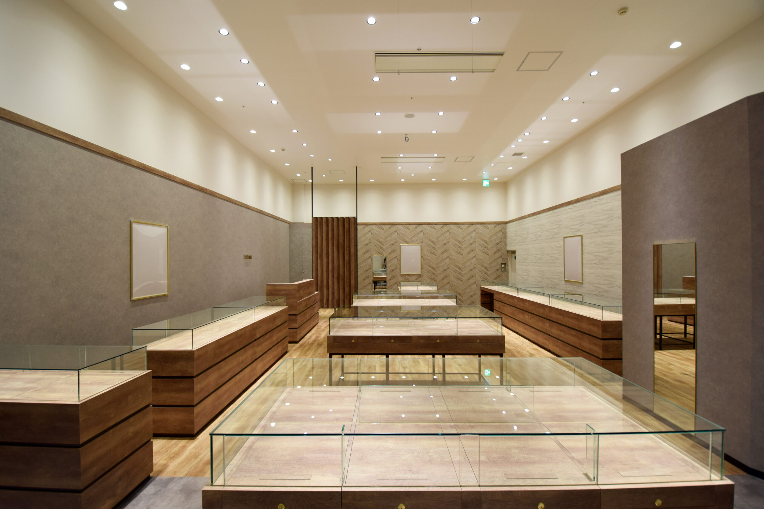 ジュエリーツツミ