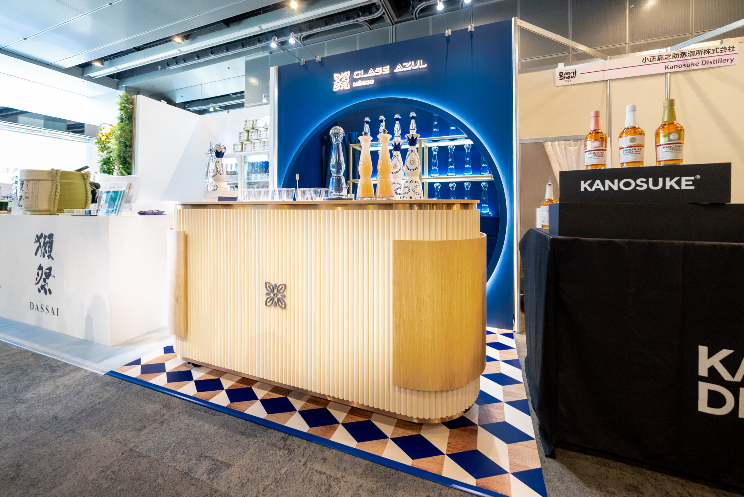 CLASE AZUL “BAR SHOW”