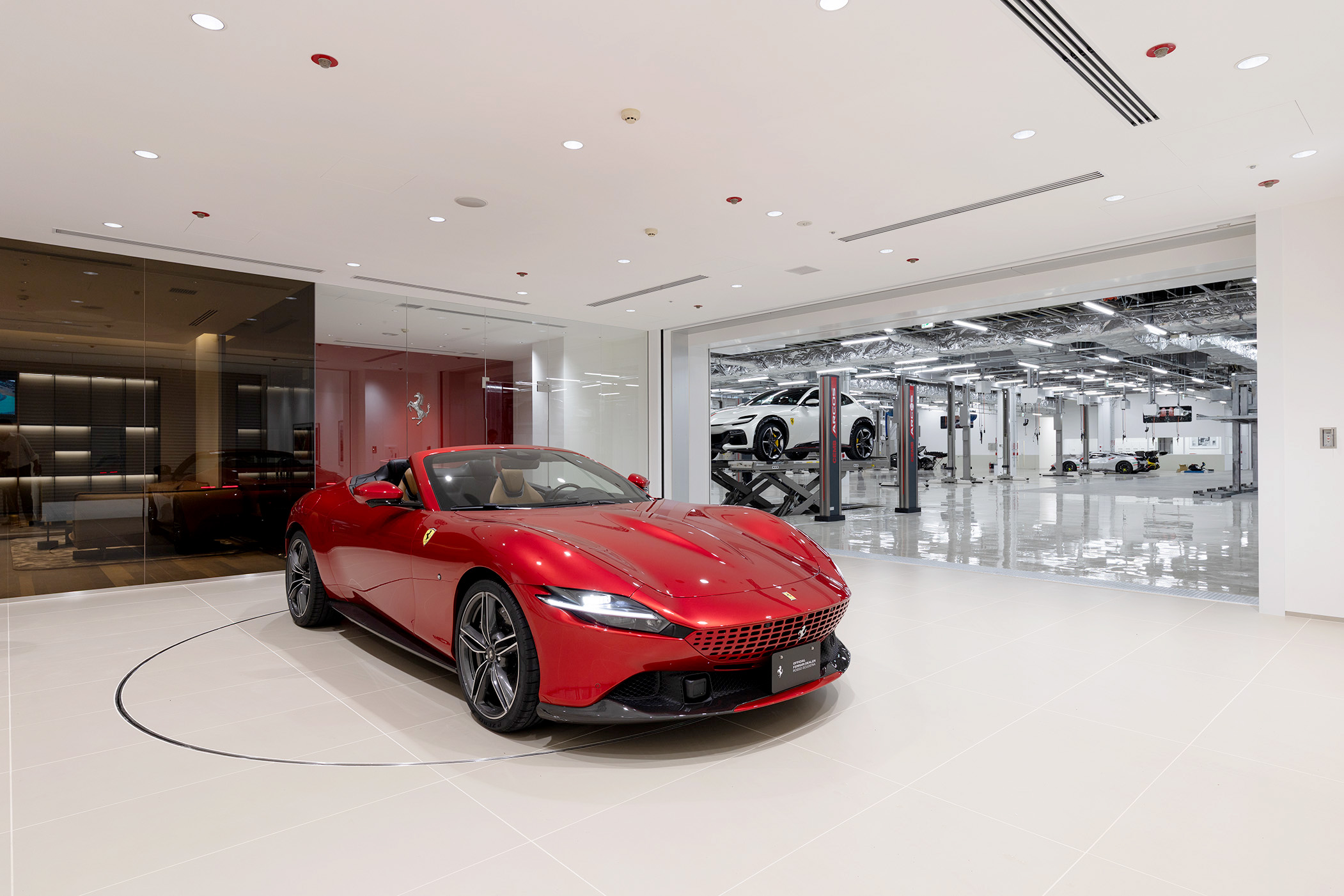 フェラーリ東京ベイサイド