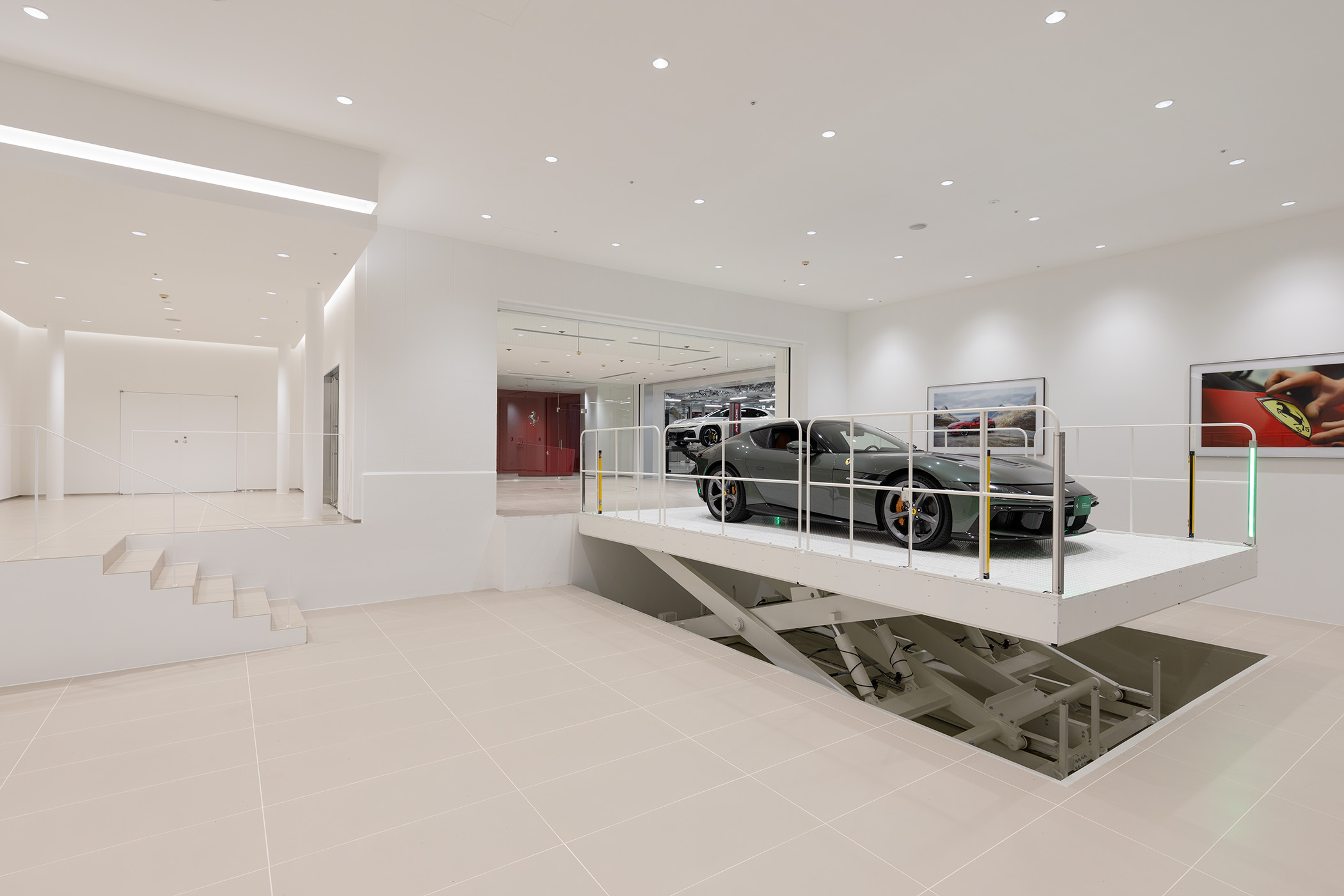 フェラーリ東京ベイサイド