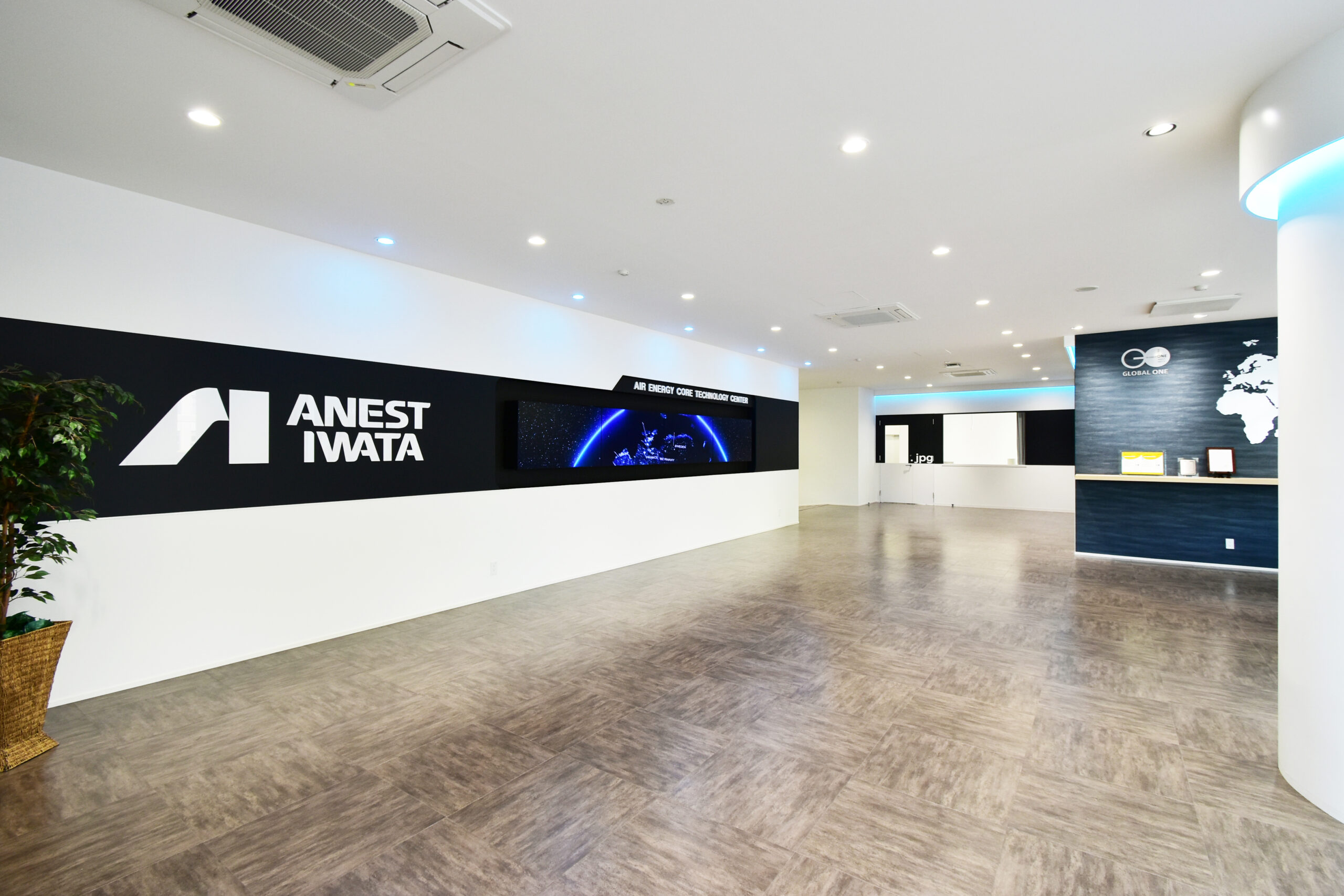 アネスト岩田本社